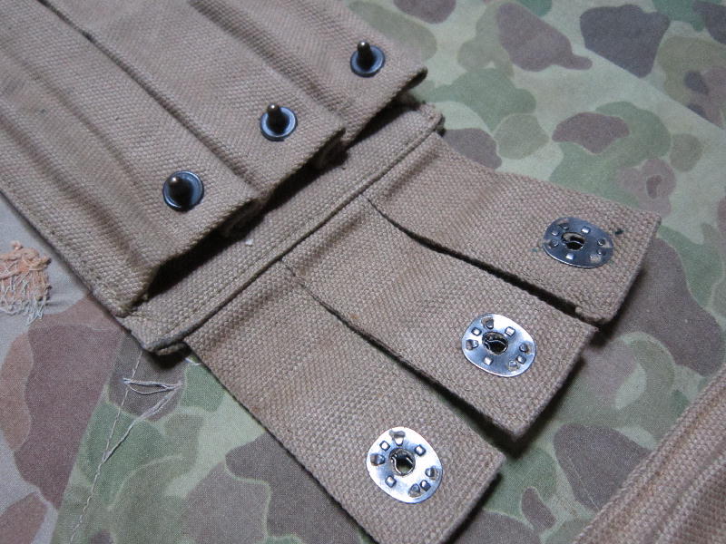British Made Thompson magazine pouch flaps and Lift Dot detail